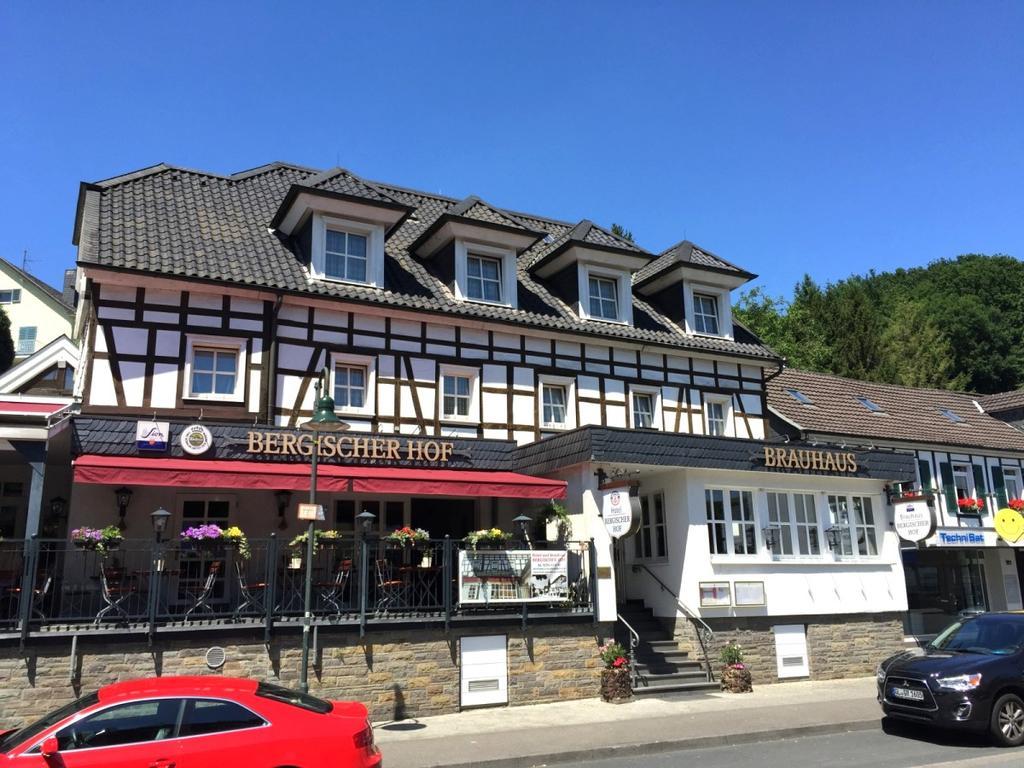 Bergischer Hof Оверат Экстерьер фото